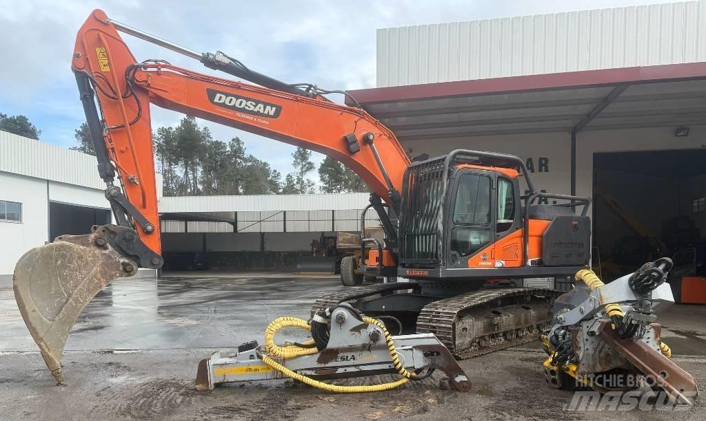 Doosan DX 235 挖土機/掘鑿機/挖掘機