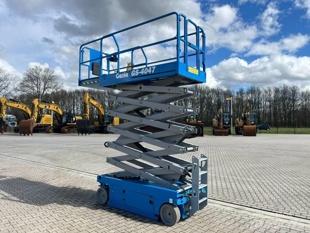 Genie GS 4047 剪式升降機