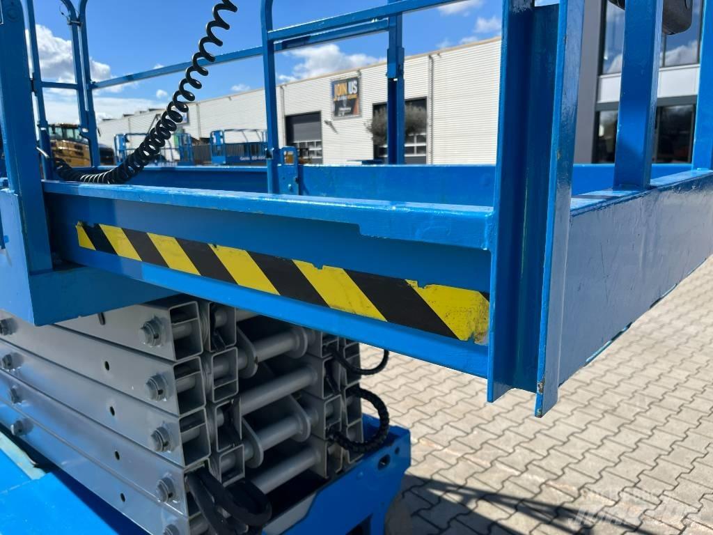 Genie GS 4047 剪式升降機