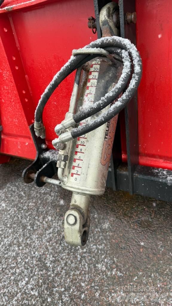 TOKVAM SMA 1600 鋪砂機