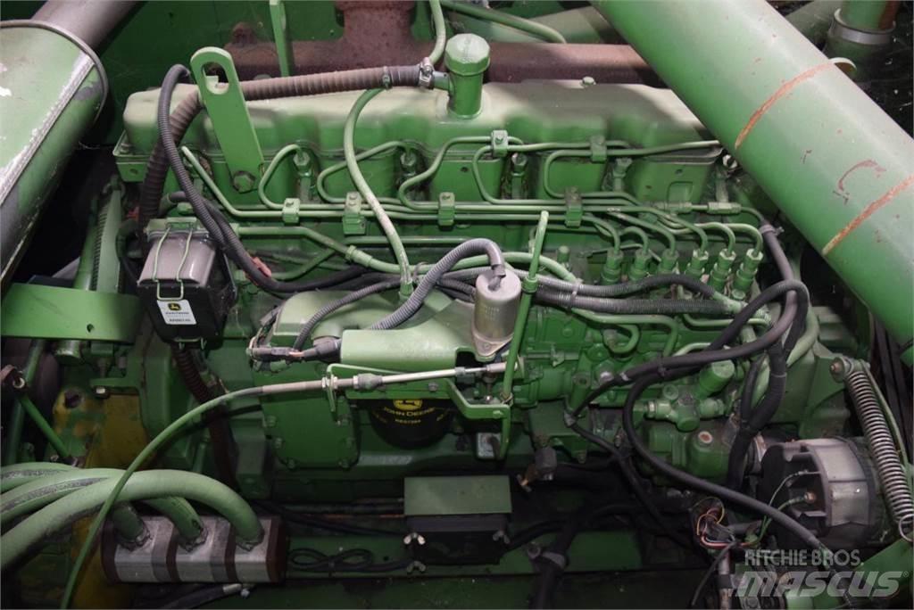 John Deere 2066 聯合收穫機