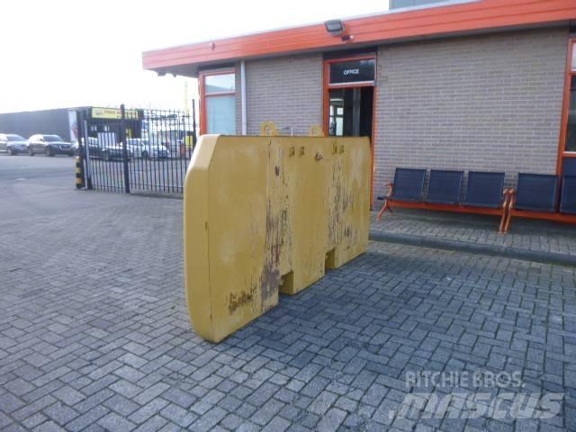 CAT 336 F L 底盤和懸架