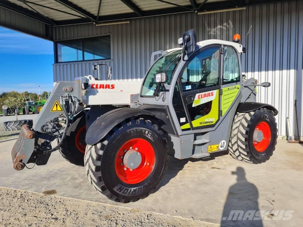 CLAAS Scorpion 9055 伸縮臂操作車