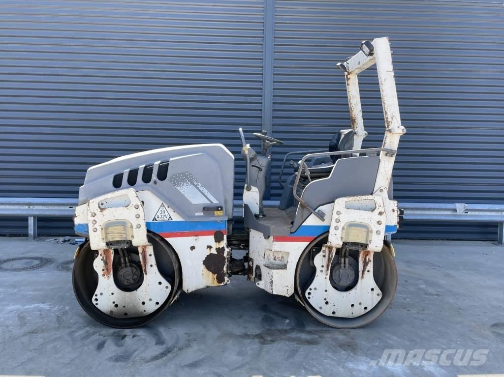 Hamm HD 13 VV 雙輪滾壓機