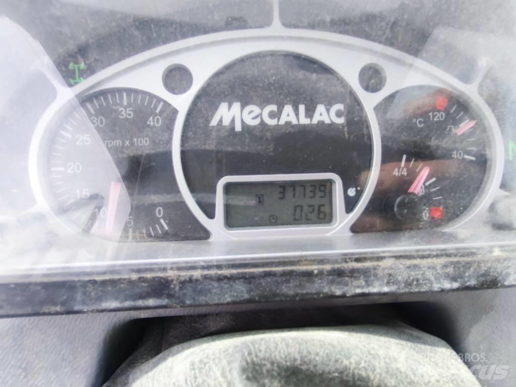 Mecalac AS 900 輪胎式裝載機