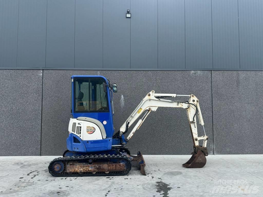Yanmar Vio 25-4 小型挖土機/掘鑿機<7t(小型挖掘機)