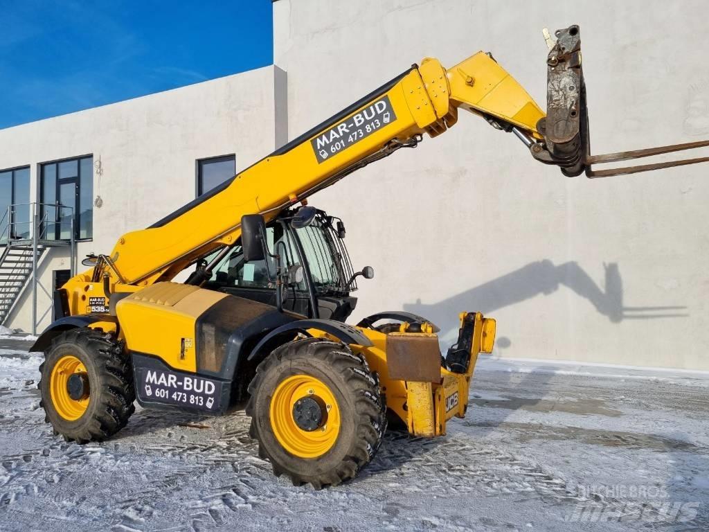 JCB 535-140 - MB9 伸縮臂操作車