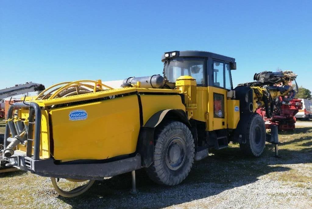 Atlas Copco L2C 水平/臥式定向鑽機設備