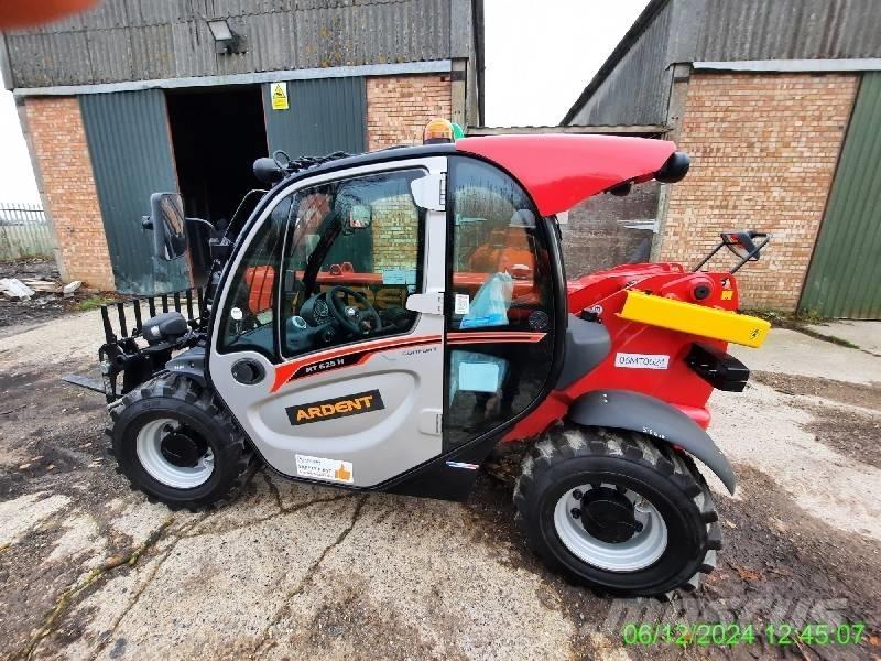 Manitou MT 625 H 伸縮臂操作車
