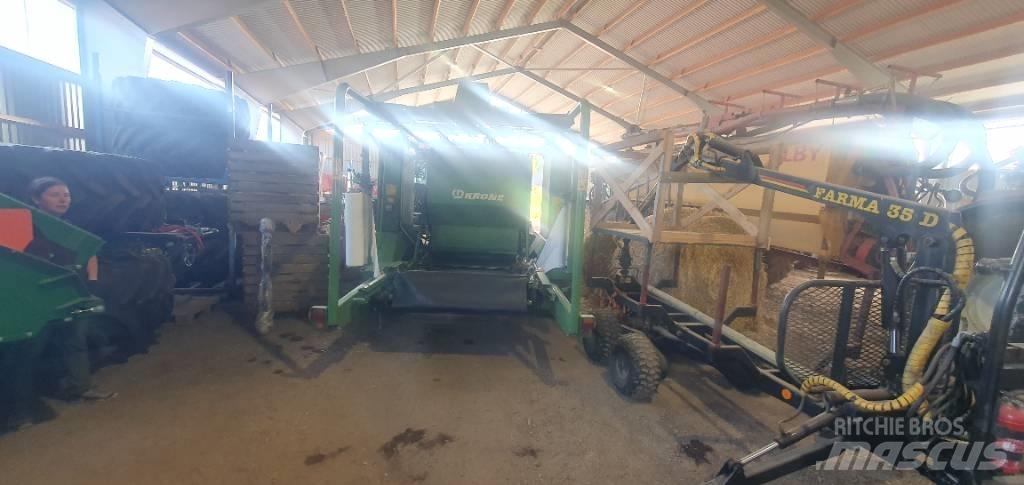Krone multi cut 1500 圓型牧草打包機