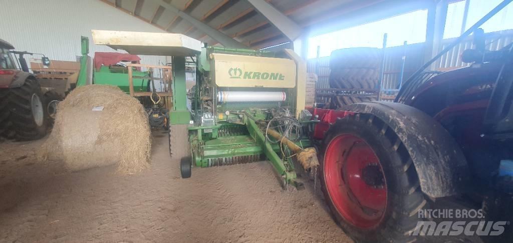 Krone multi cut 1500 圓型牧草打包機