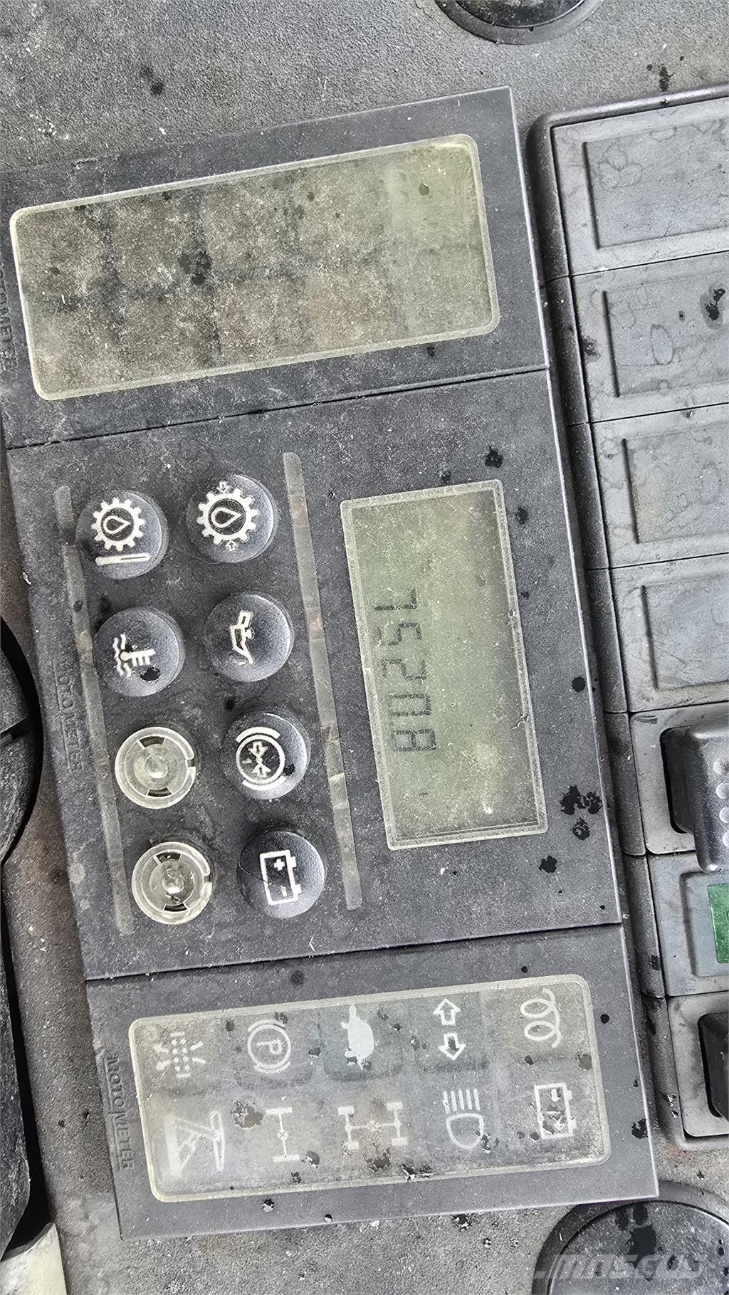 Terberg RT222 終端式曳引機