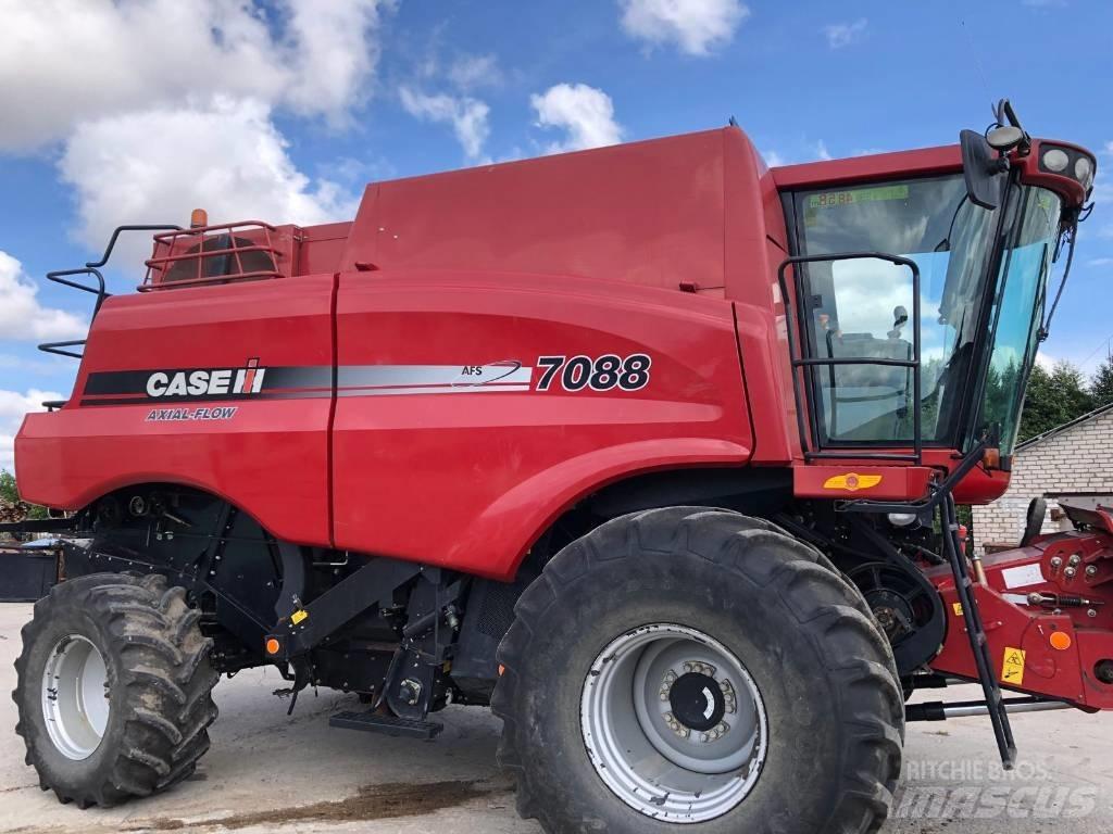 CASE AF7088 聯合收穫機