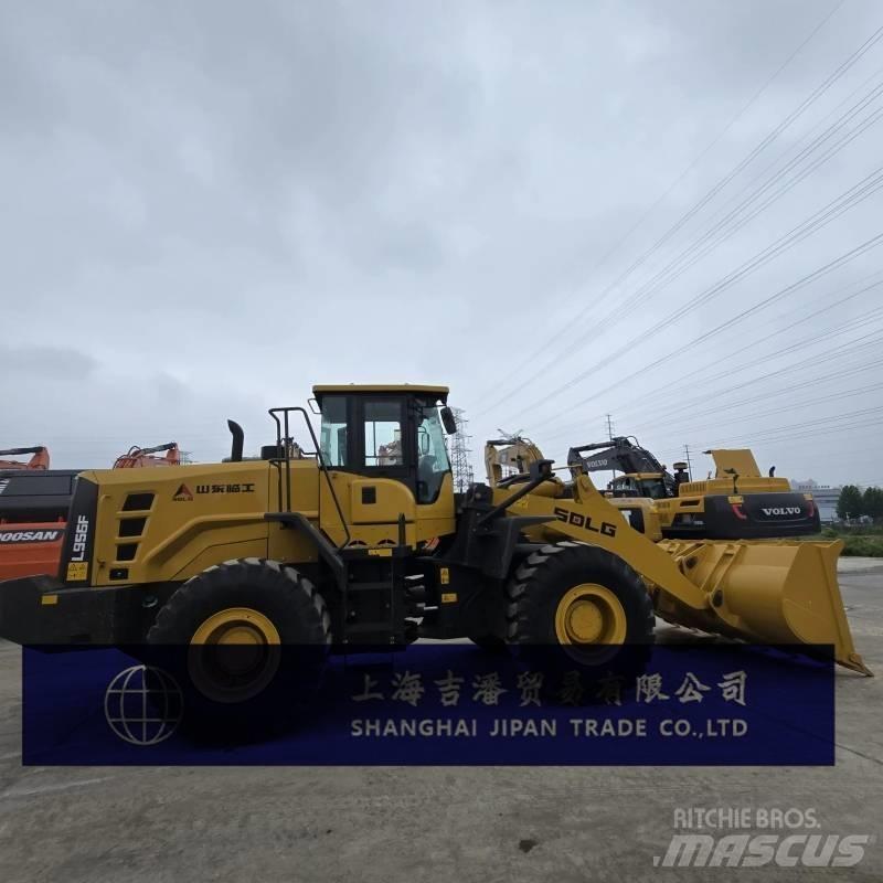 SDLG L 956 F 輪胎式裝載機