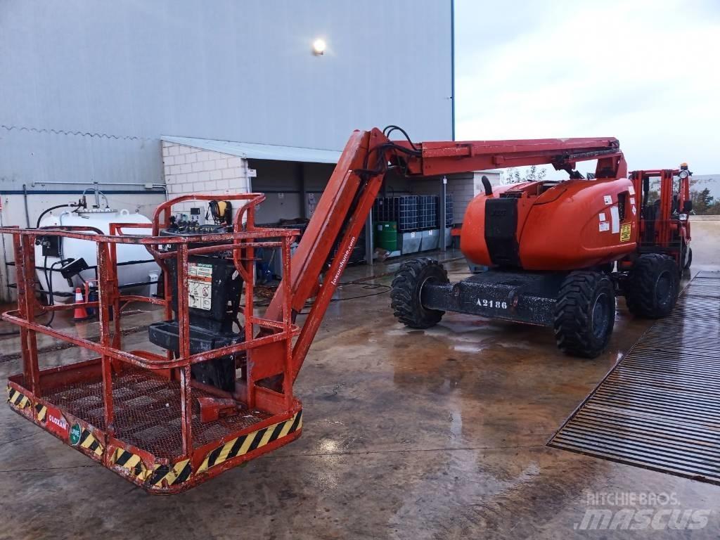 JLG 600 AJ 曲臂高空作業車