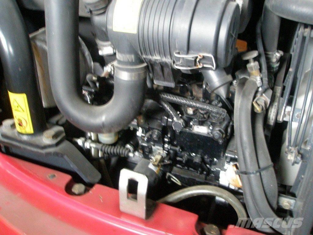 Takeuchi TB23R 小型挖土機/掘鑿機<7t(小型挖掘機)