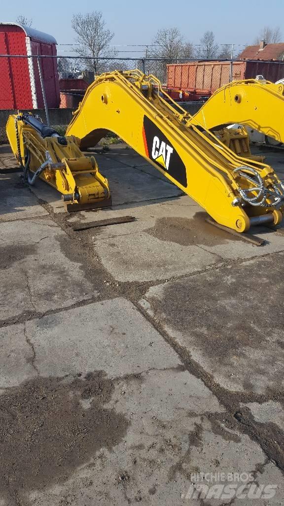 CAT 320D Arm 反向鏟