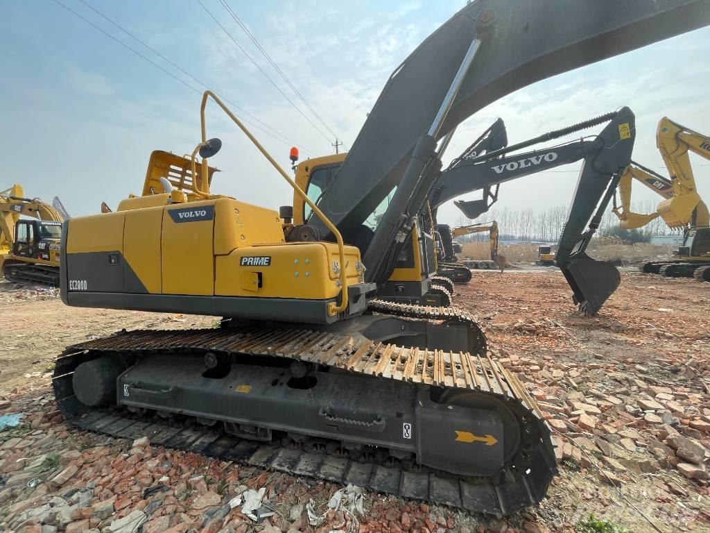 Volvo EC 200 履帶式 挖土機/掘鑿機/挖掘機