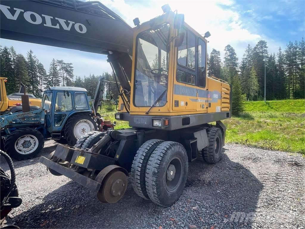 Volvo EW 200 4x4 旋轉式挖土機/掘鑿機/挖掘機