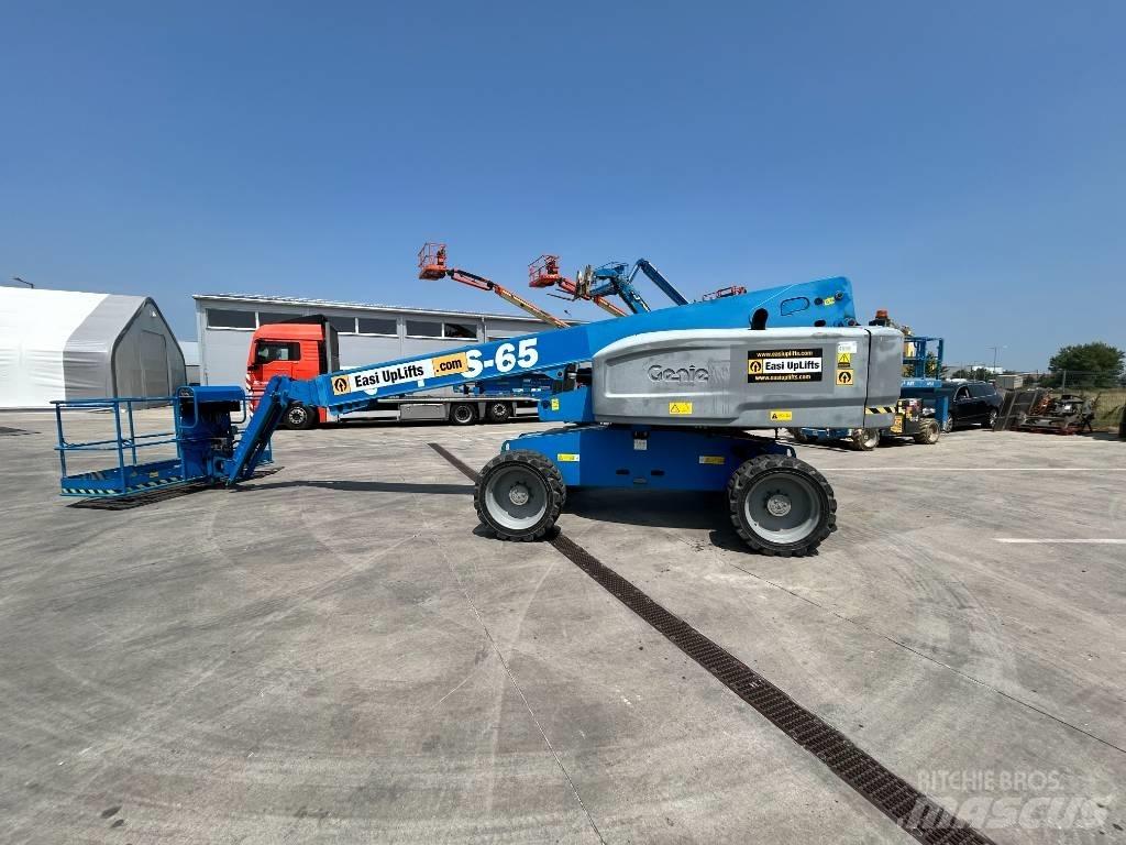 Genie S 65 伸縮臂高空作業車