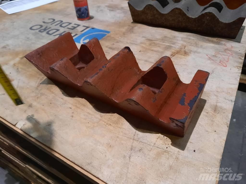 Pegson 800x550 工程軋碎機(壓碎機)