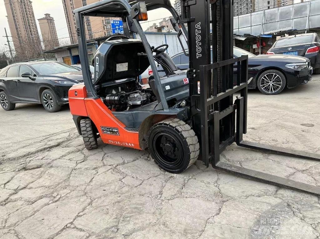Toyota Toyota8F FD30 柴油卡車