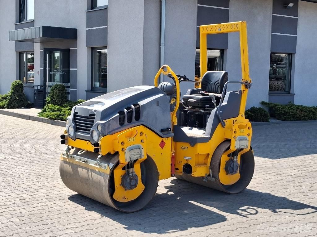 Hamm HD 12 VV 雙輪滾壓機