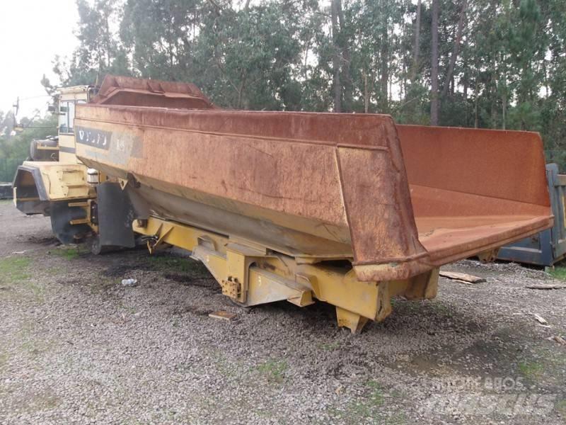 Volvo A35C (Parts) 底盤和懸架
