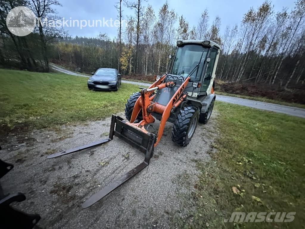 Atlas 65 輪胎式裝載機