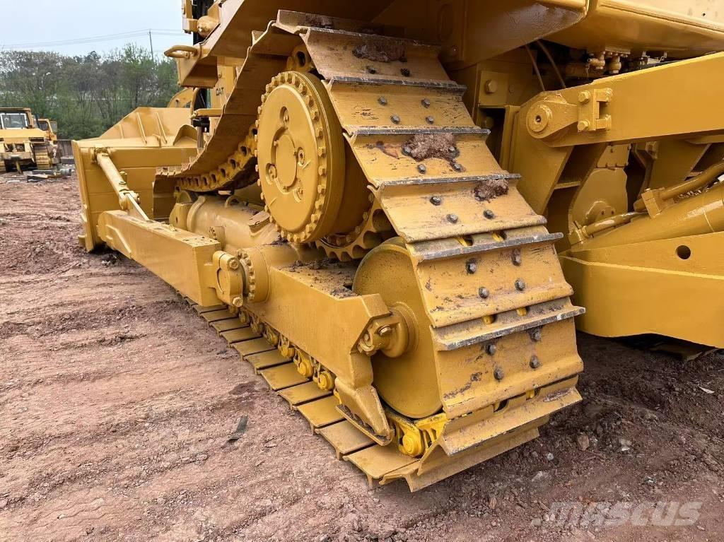 CAT D8R 履帶推土機