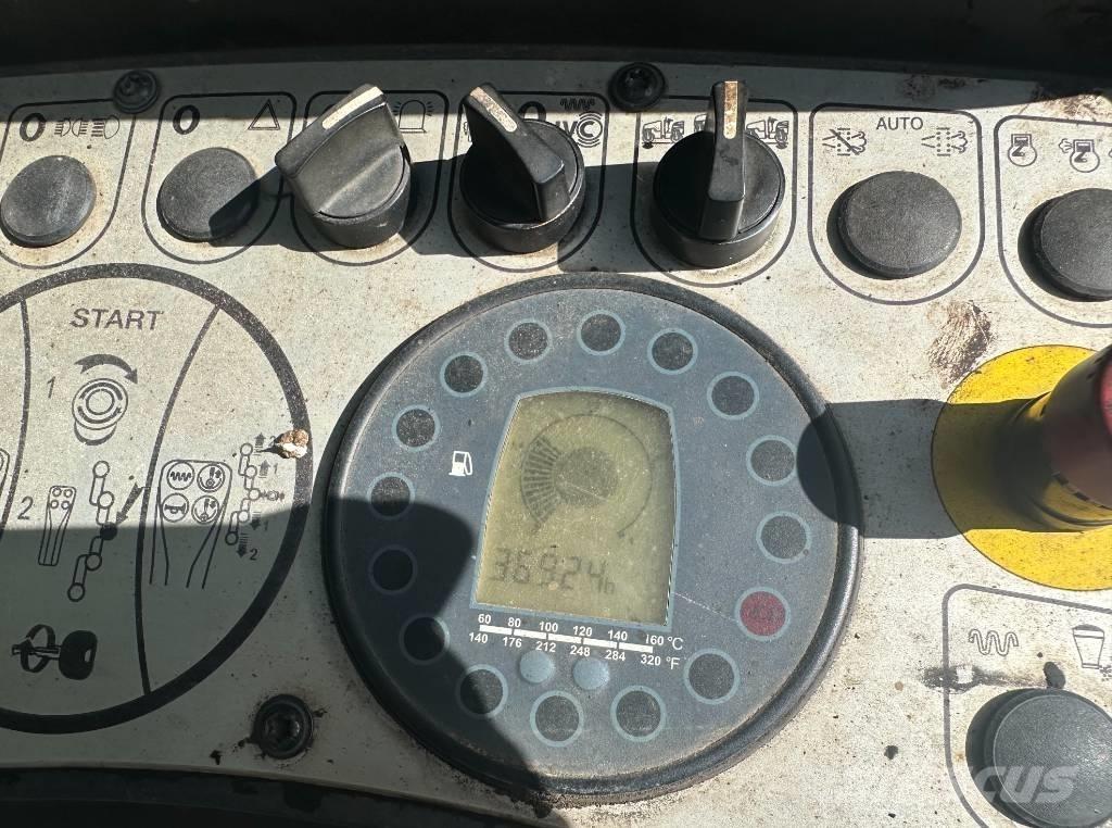 Bomag BW 135 AD-5 雙輪滾壓機