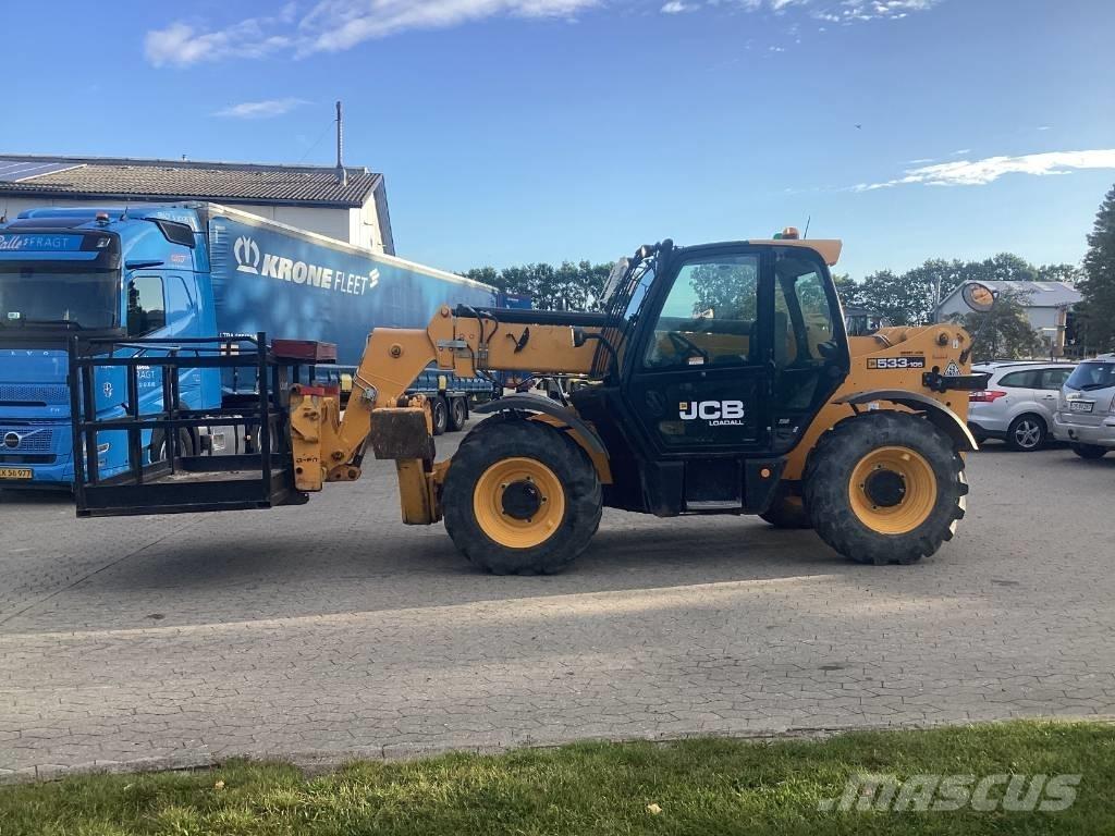 JCB 533-105 伸縮臂操作車