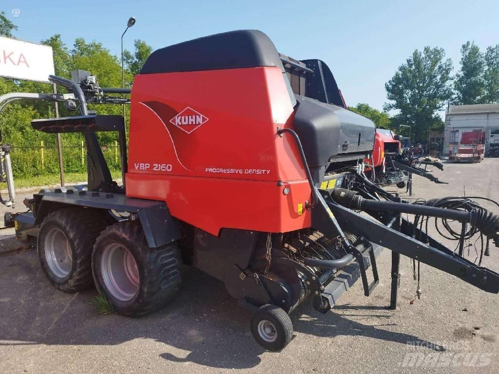 Kuhn VBP 2160 圓型牧草打包機