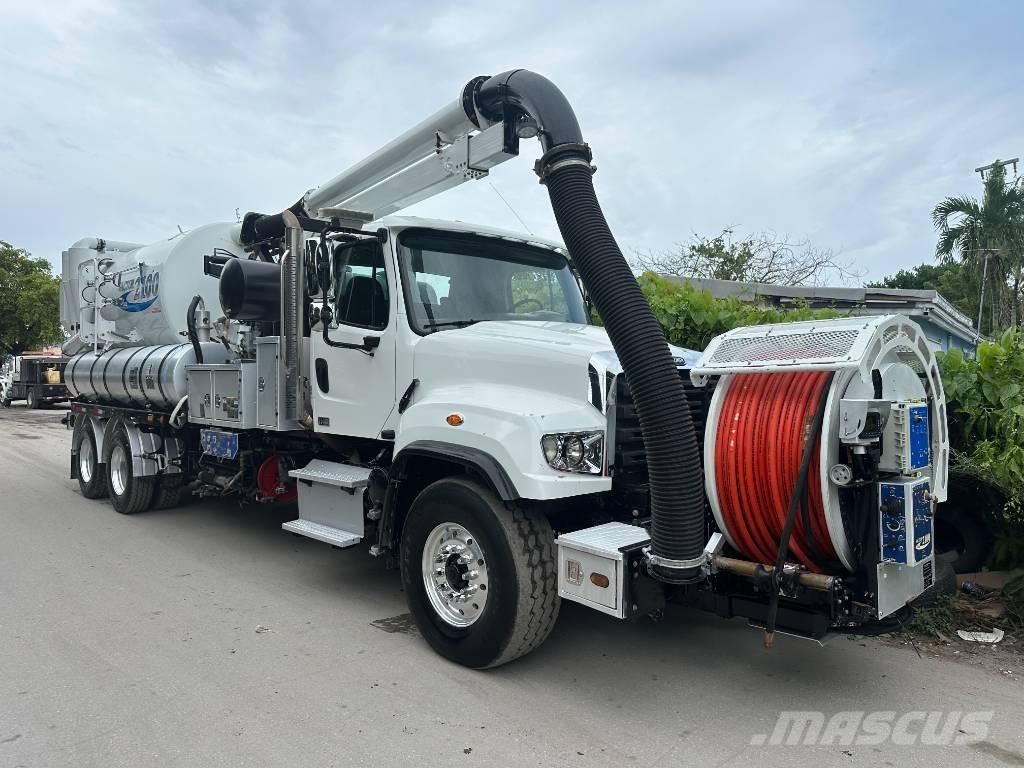 Freightliner 114 SD 組合/真空油槽車