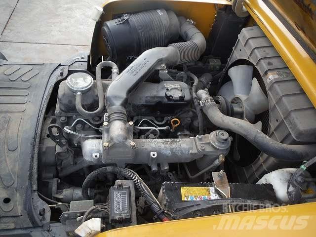 TCM FD25T3 柴油卡車