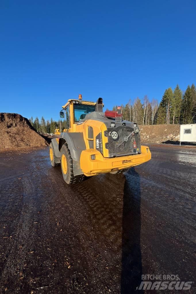 Volvo L 120 H 輪胎式裝載機