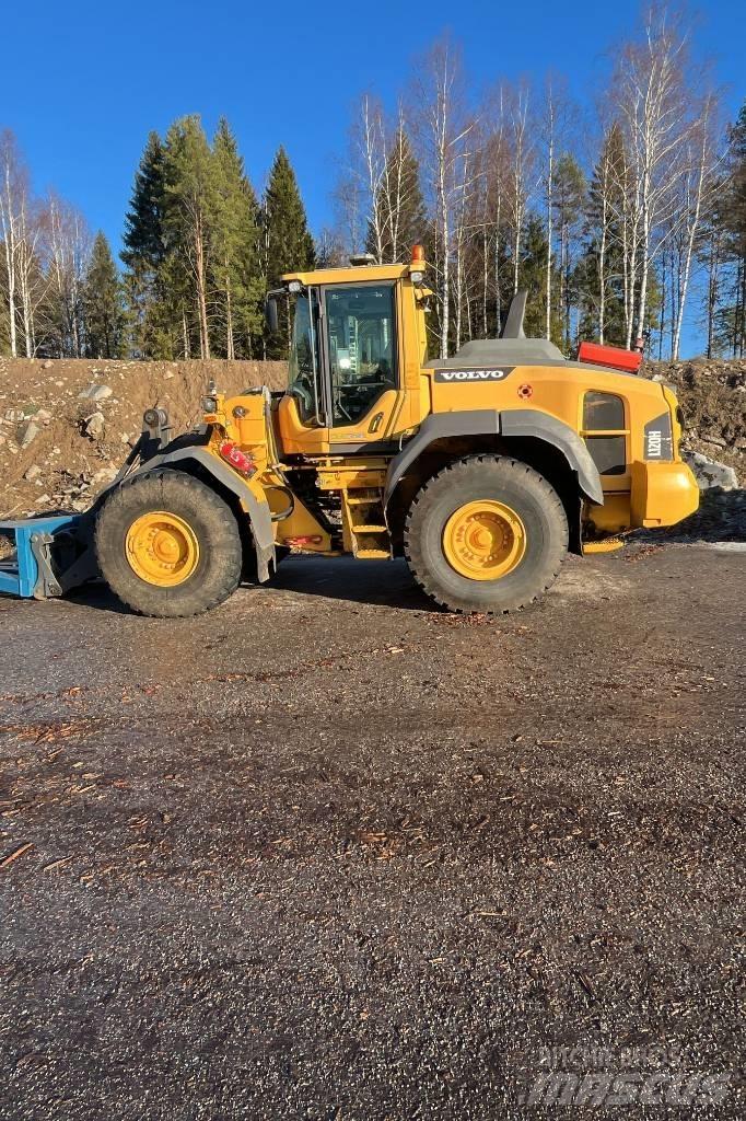 Volvo L 120 H 輪胎式裝載機