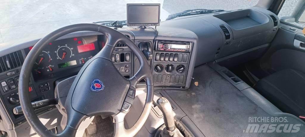 Scania P 310 起重機卡車
