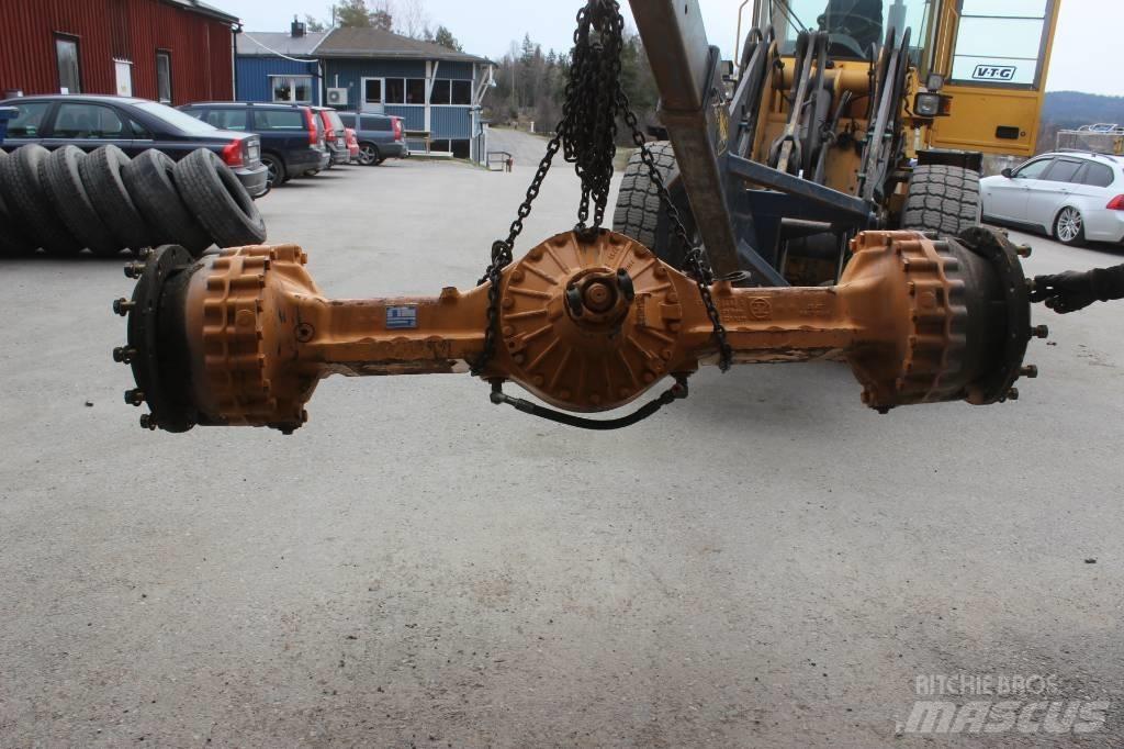 Ljungby L12 輪胎式裝載機