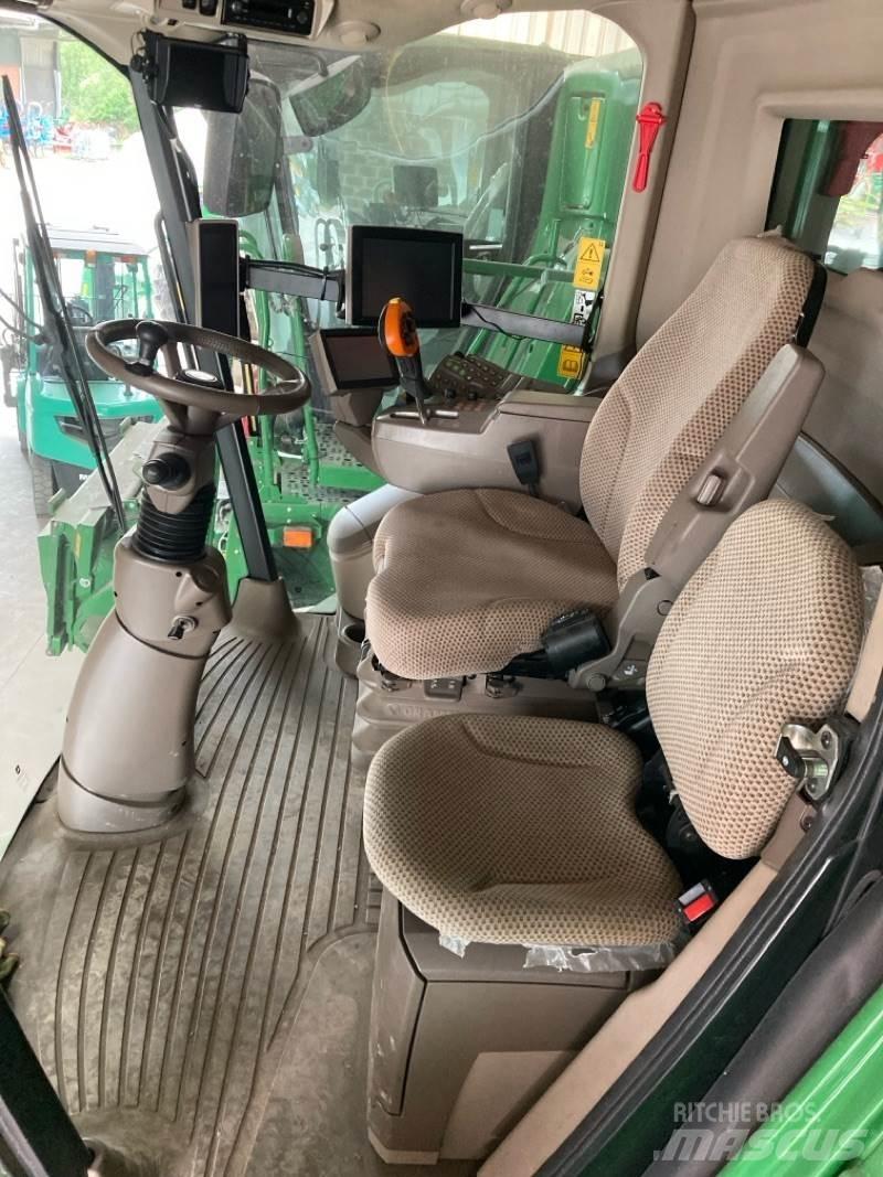 John Deere T560 聯合收穫機