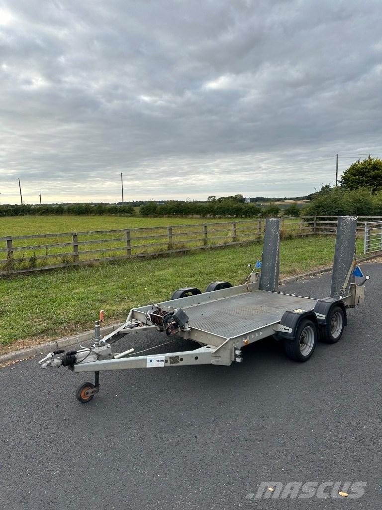  MOTIV TC3000 輕型拖車