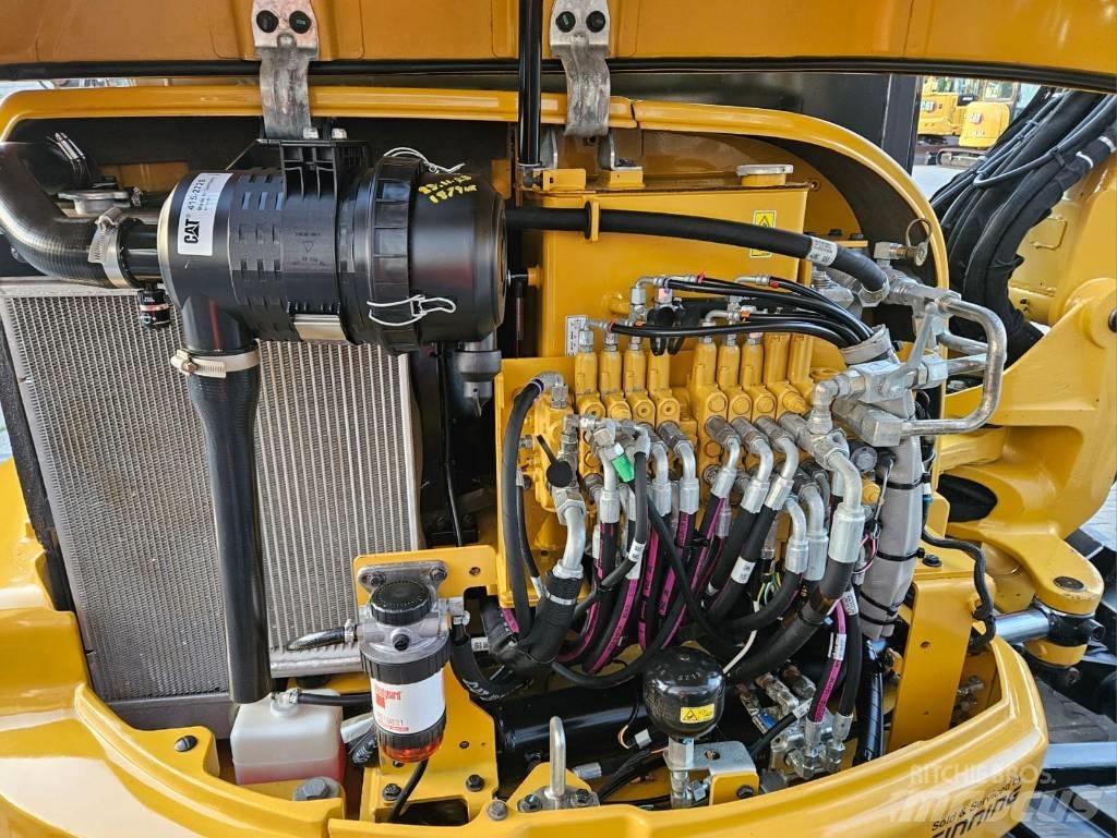 CAT 305 E 小型挖土機/掘鑿機<7t(小型挖掘機)