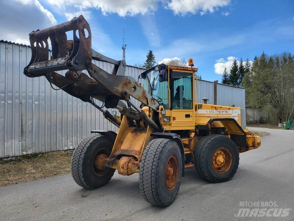 Volvo BM L70C 輪胎式裝載機