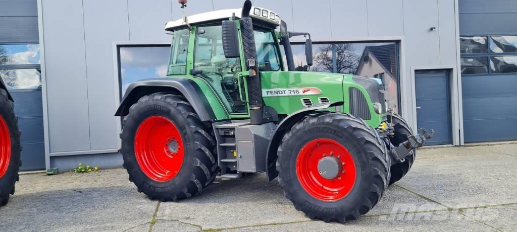 Fendt 716 Vario TMS 曳引機