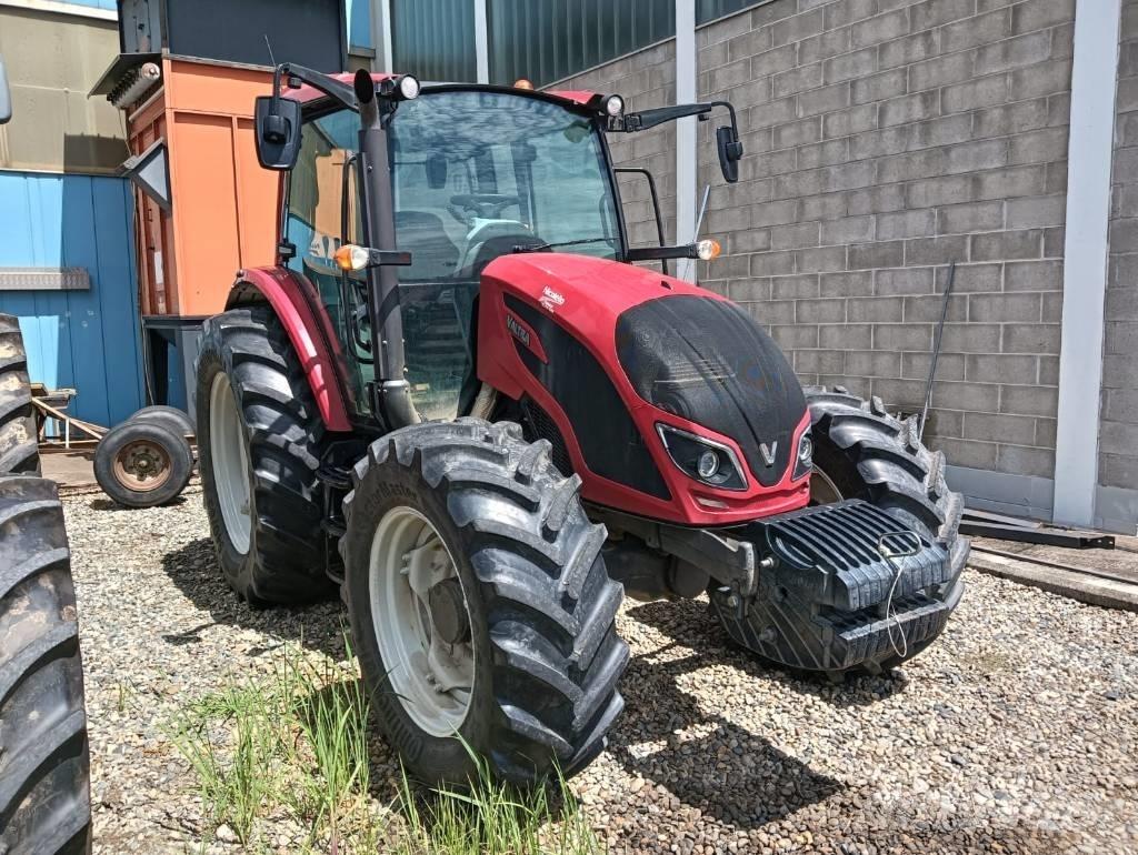 Valtra A 114 曳引機