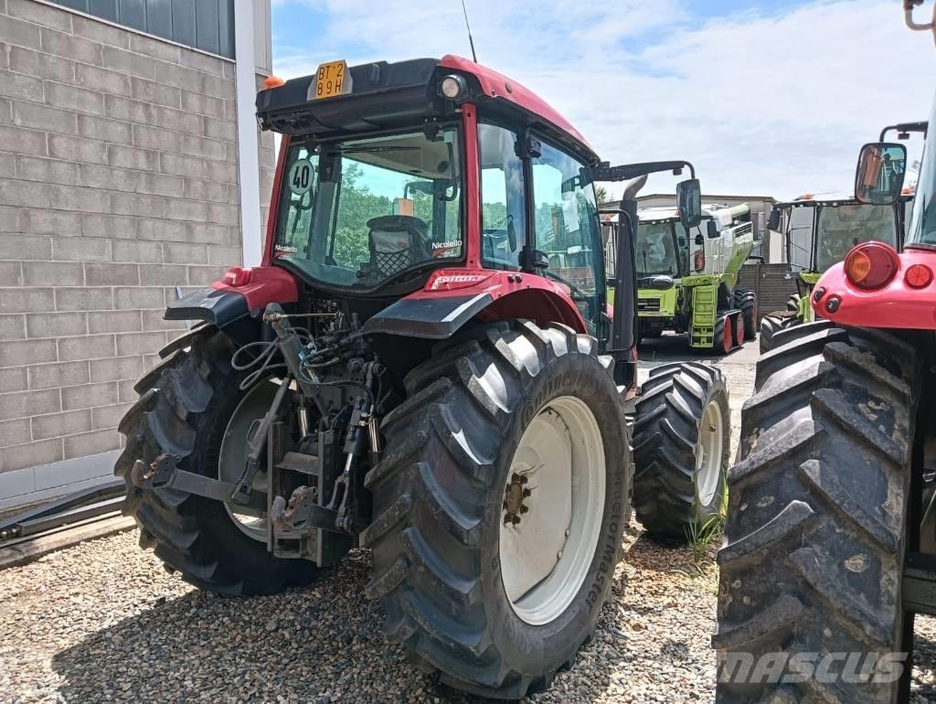 Valtra A 114 曳引機