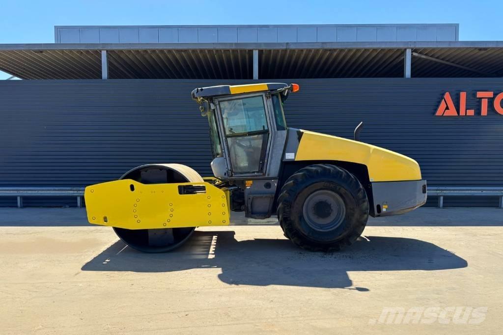 Dynapac CA3500D 單輪滾壓機