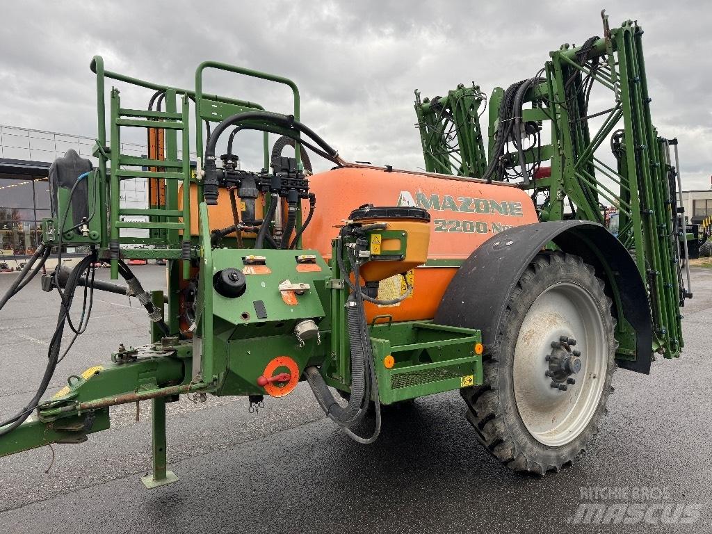 Amazone UG 2200 Nova 牽引式噴霧機