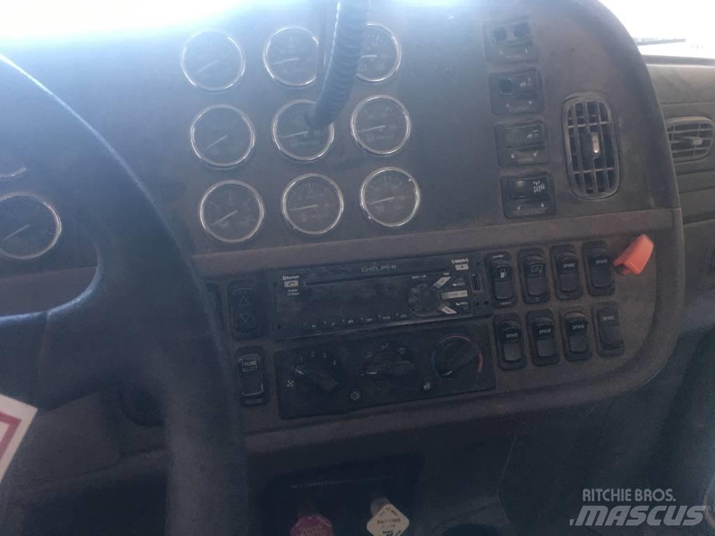 Peterbilt 386 曳引機組件