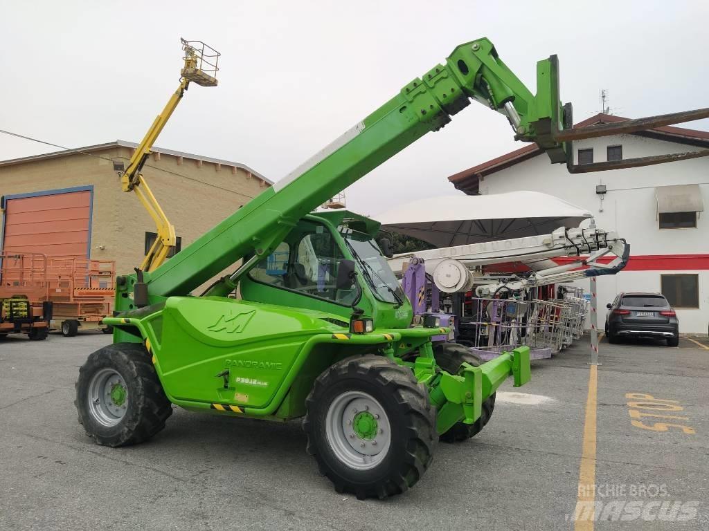 Merlo 38.12 伸縮臂操作車